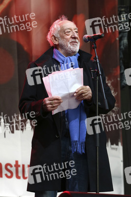 Demonstration vom Aktionsbündnis 'Alarmstufe Rot' in Berlin