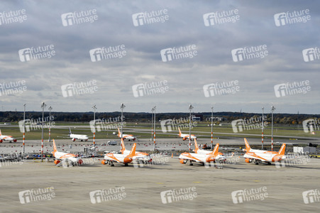 Rundgang durch den öffentlichen Bereich des Terminals 1 auf dem Flughafen Berlin Brandenburg