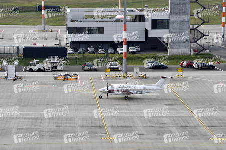 Rundgang durch den öffentlichen Bereich des Terminals 1 auf dem Flughafen Berlin Brandenburg