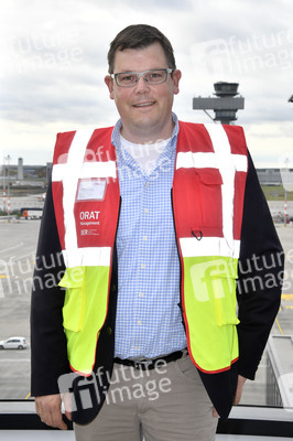 Rundgang durch den öffentlichen Bereich des Terminals 1 auf dem Flughafen Berlin Brandenburg
