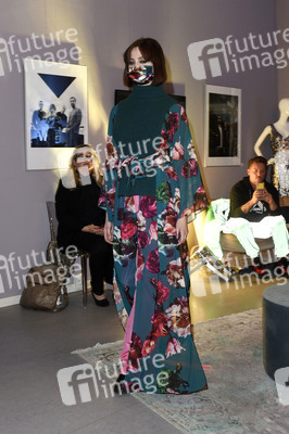 Anna von Griesheim & Anja Gockel Fashion Show Winter 20/21 in Berlin