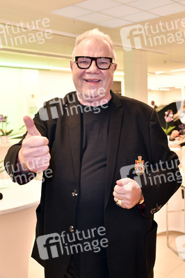 Showroom Opening und Deutschlandpremiere Jaguar F-PACE in Berlin