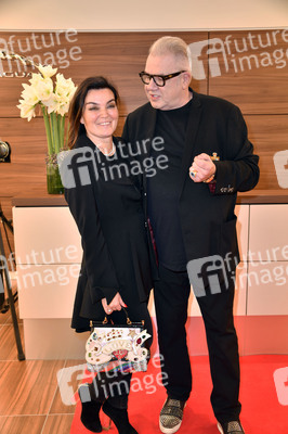 Showroom Opening und Deutschlandpremiere Jaguar F-PACE in Berlin