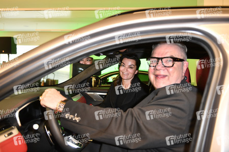 Showroom Opening und Deutschlandpremiere Jaguar F-PACE in Berlin