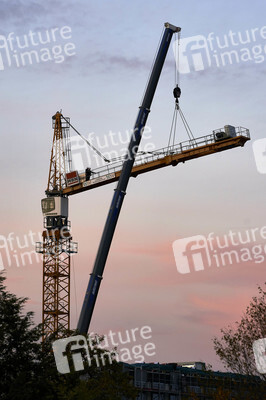 Symbolfoto Krandemontage