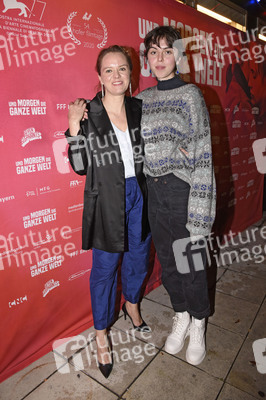 Preview 'Und morgen die ganze Welt' in München