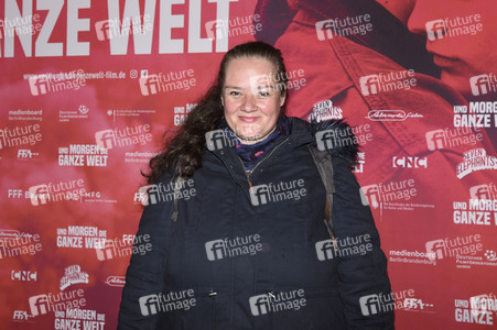 Preview 'Und morgen die ganze Welt' in München