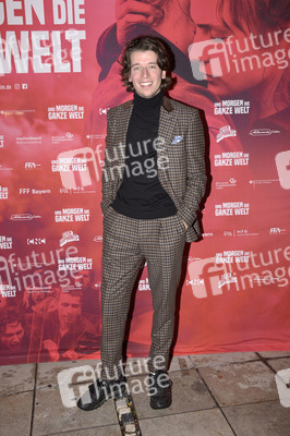 Preview 'Und morgen die ganze Welt' in München