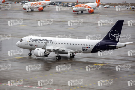 Eröffnung des Flughafens Berlin-Brandenburg in Schönefeld