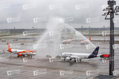 Eröffnung des Flughafens Berlin-Brandenburg in Schönefeld