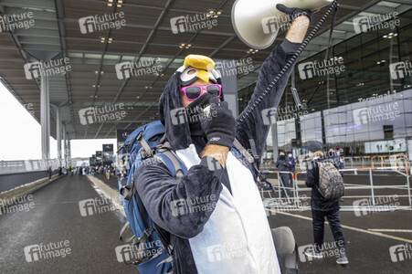 Eröffnung des Flughafens Berlin-Brandenburg in Schönefeld