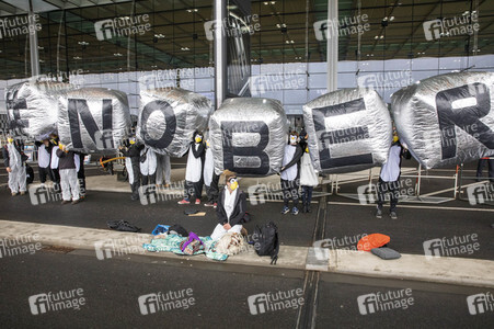 Eröffnung des Flughafens Berlin-Brandenburg in Schönefeld