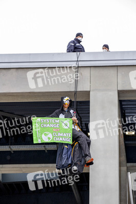 Eröffnung des Flughafens Berlin-Brandenburg in Schönefeld