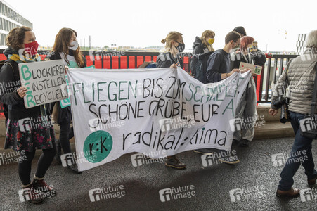 Eröffnung des Flughafens Berlin-Brandenburg in Schönefeld