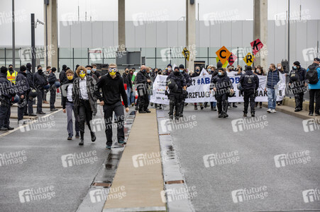 Eröffnung des Flughafens Berlin-Brandenburg in Schönefeld