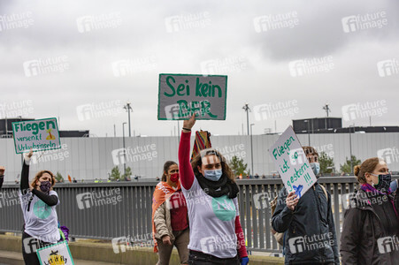 Eröffnung des Flughafens Berlin-Brandenburg in Schönefeld