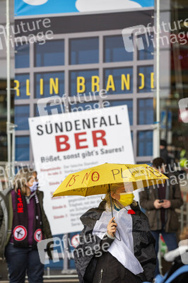 Eröffnung des Flughafens Berlin-Brandenburg in Schönefeld