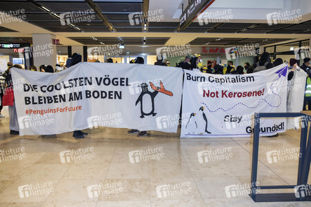 Eröffnung des Flughafens Berlin-Brandenburg in Schönefeld