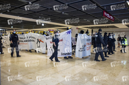 Eröffnung des Flughafens Berlin-Brandenburg in Schönefeld