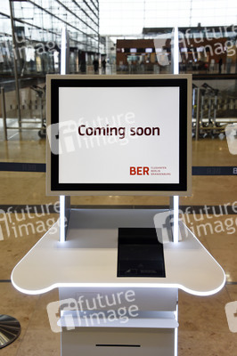 Eröffnung des Flughafens Berlin-Brandenburg in Schönefeld