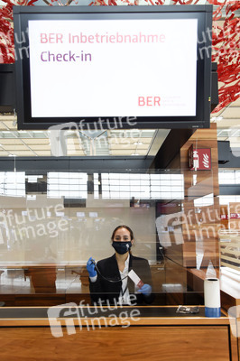 Eröffnung des Flughafens Berlin-Brandenburg in Schönefeld