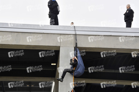 Eröffnung des Flughafens Berlin-Brandenburg in Schönefeld