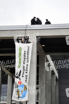 Eröffnung des Flughafens Berlin-Brandenburg in Schönefeld