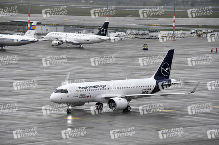 Eröffnung des Flughafens Berlin-Brandenburg in Schönefeld