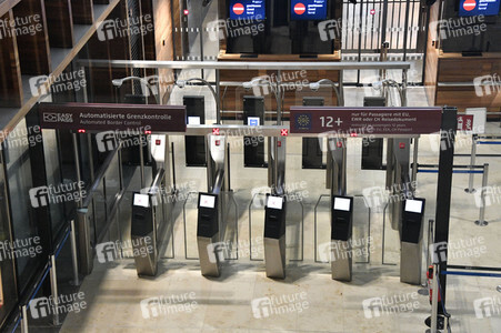 Eröffnung des Flughafens Berlin-Brandenburg in Schönefeld