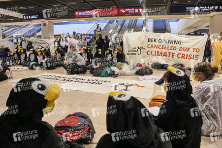 Eröffnung des Flughafens Berlin-Brandenburg in Schönefeld