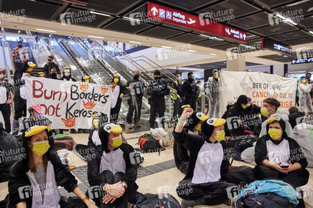 Eröffnung des Flughafens Berlin-Brandenburg in Schönefeld