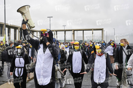 Eröffnung des Flughafens Berlin-Brandenburg in Schönefeld