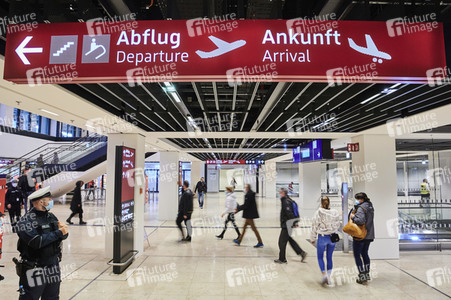 Eröffnung des Flughafens Berlin-Brandenburg in Schönefeld