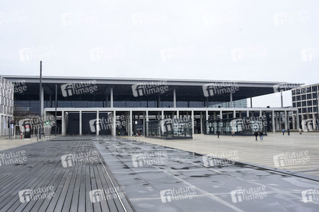 Regelbetrieb am Flughafen Berlin-Brandenburg in Schönefeld