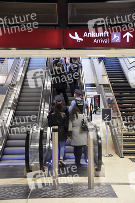 Regelbetrieb am Flughafen Berlin-Brandenburg in Schönefeld