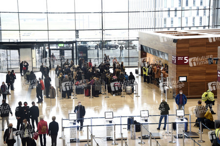Regelbetrieb am Flughafen Berlin-Brandenburg in Schönefeld