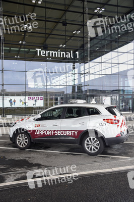 Regelbetrieb am Flughafen Berlin-Brandenburg in Schönefeld