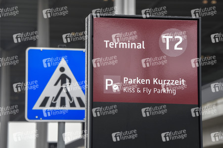 Regelbetrieb am Flughafen Berlin-Brandenburg in Schönefeld