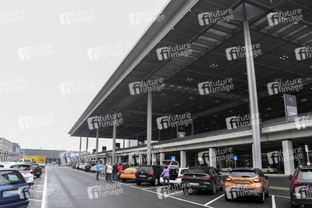 Regelbetrieb am Flughafen Berlin-Brandenburg in Schönefeld