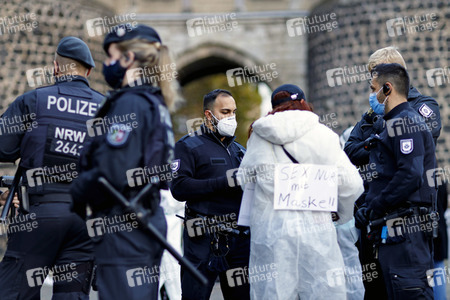 Demonstration gegen die Corona-Maßnahmen in Köln