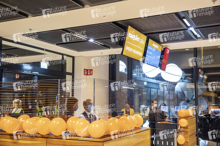 Erster kommerzieller Abflug vom Flughafen Berlin Brandenburg