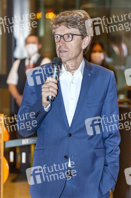 Erster kommerzieller Abflug vom Flughafen Berlin Brandenburg