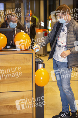 Erster kommerzieller Abflug vom Flughafen Berlin Brandenburg