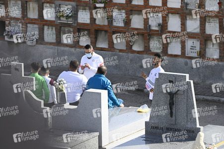 Der Friedhof La Almudena in Madrid