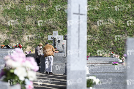Der Friedhof La Almudena in Madrid