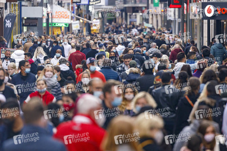 Symbolfoto Lockdown Light