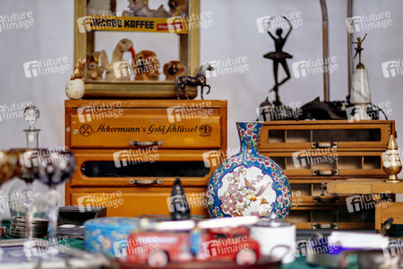 Symbolfoto Flohmarkt