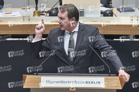 66. Plenarsitzung des Abgeordnetenhauses in Berlin