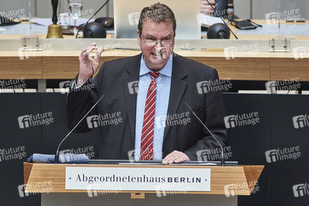 66. Plenarsitzung des Abgeordnetenhauses in Berlin