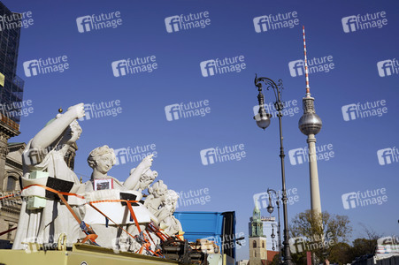 Statuen für den Schlüterhof in Berlin